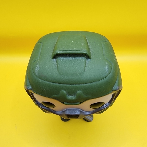 Funko Pop Games Doom Space Marine #90 Green Version 2016 Figure - Picture 4 of 6